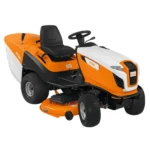 Tracteur de pelouse STIHL RT 6127.1 ZL**Fiche technique**  * Modèle : STIHL RT 6127.1 ZL * Type : tracteur de pelouse professionnel * Surface conseillée : jusqu’à 10 000 m² * Motorisation : STIHL EVC 8000 bicylindre 4 temps * Cylindrée : 764 cm³ * Puissance : 15,6 kW à 2 600 tr/min * Largeur de coupe : 125 cm (plateau synchronisé) * Système de coupe : lames décalées à 90° pour flux optimisé * Transmission : hydrostatique à pédale unique * Hauteur de coupe : 30 à 100 mm (réglage centralisé) * Bac de ramassage : 350 L avec vidage par poignée sabre depuis le siège * Équipements : écran LCD, régulateur de vitesse (Cruise Control), embrayage de lame électromagnétique, siège à suspension réglable * Pneus : profil gazon à épaulements arrondis * Poids : environ 269 kg  ---  **Avantages**  Le STIHL RT 6127.1 ZL est un tracteur de pelouse haut de gamme conçu pour l’entretien intensif de très grandes surfaces. Son moteur bicylindre puissant garantit une performance constante, même lors de tontes longues ou sur des herbes denses.  Son système de coupe synchronisé avec lames décalées optimise le flux d’herbe vers l’éjection, ce qui améliore la qualité de coupe et réduit les risques de bourrage, même à vitesse élevée. Cette conception permet d’obtenir un résultat propre et homogène sur de vastes terrains.  La transmission hydrostatique à pédale unique assure une conduite fluide et intuitive, tandis que le régulateur de vitesse facilite les longues sessions de tonte en réduisant la fatigue de l’opérateur. Le confort est renforcé par un siège à suspension réglable sans outil.  Le bac de 350 litres, vidable directement depuis le poste de conduite, augmente considérablement la productivité en limitant les interruptions. L’écran LCD permet un suivi précis des paramètres essentiels de la machine pour un contrôle optimal en temps réel. Robuste, performant et ergonomique, ce modèle est conçu pour les utilisateurs exigeants et les environnements professionnels.