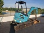 Kubota U25-3 (2005) – Mini Pelle 2,6T – 6 333 h – 3 Godets – Attache Rapide – Révisée – Image 3